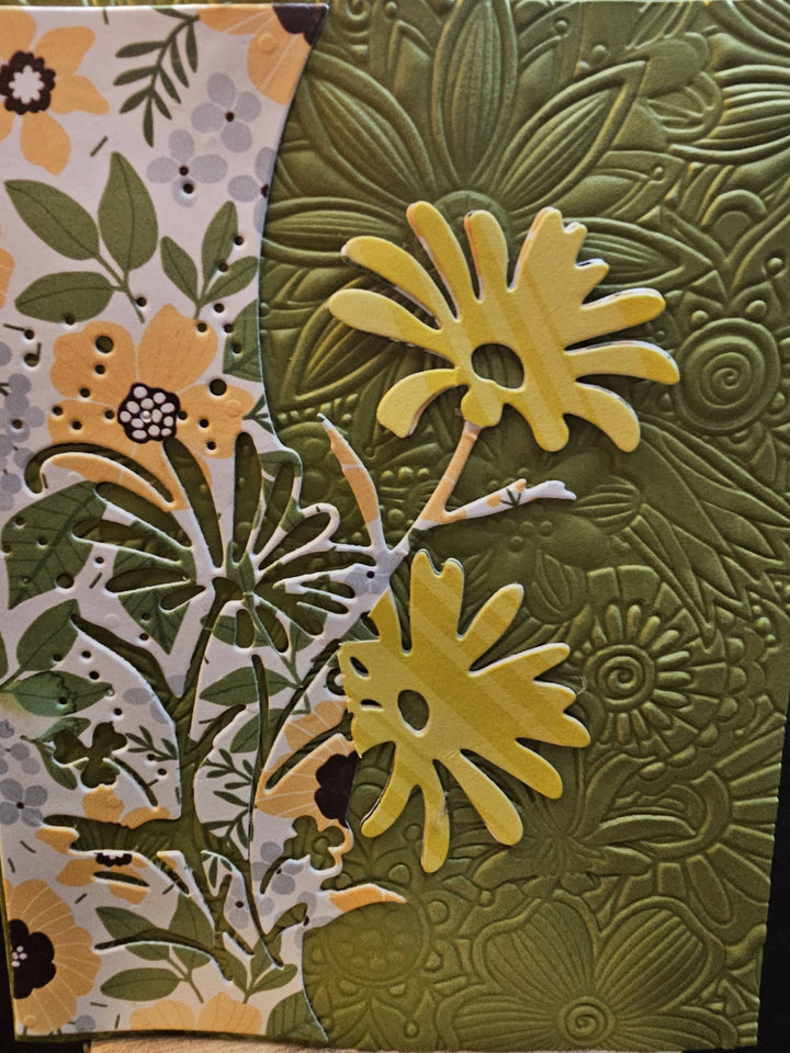 Kokorosa Metal Cutting Dies with Daisy Background Board