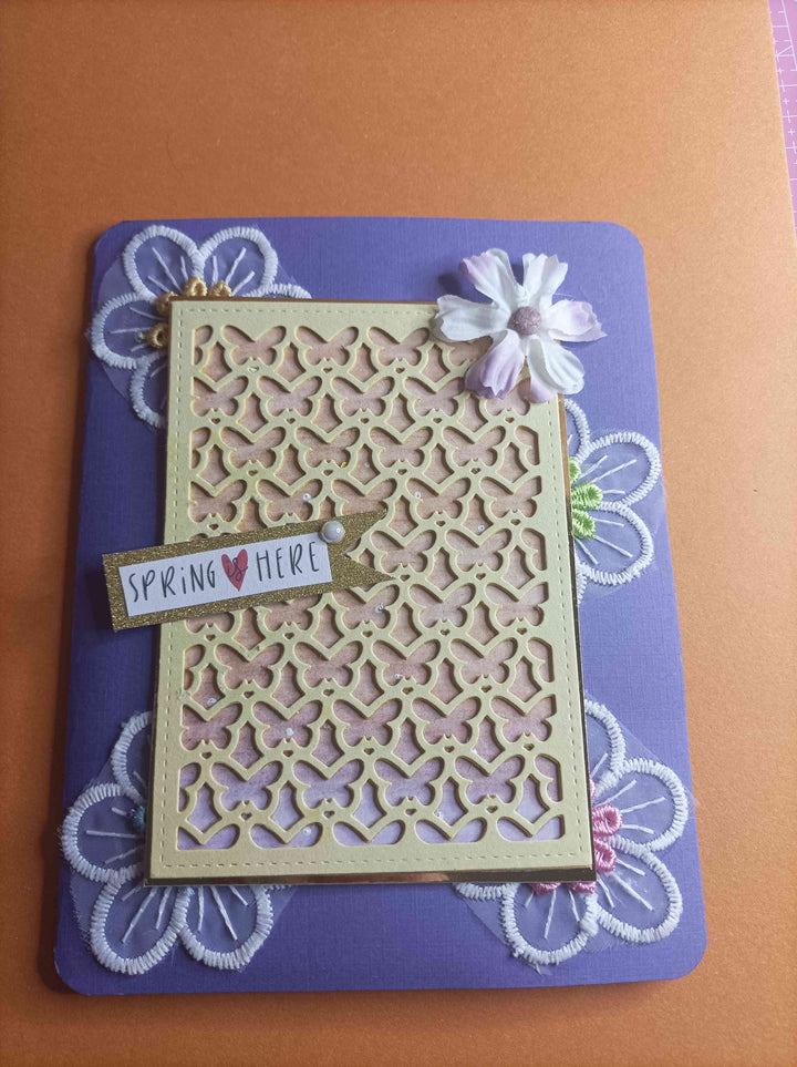 Kokorosa Metal Cutting Dies with Cute Butterfly Pattern Background Board