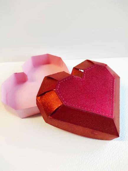 Kokorosa Metal Cutting Dies With 3D Love Gift Box