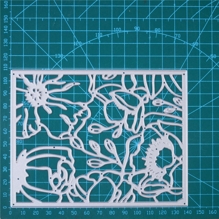 Kokorosa Metal Cutting Dies with Large Petal Flower Background