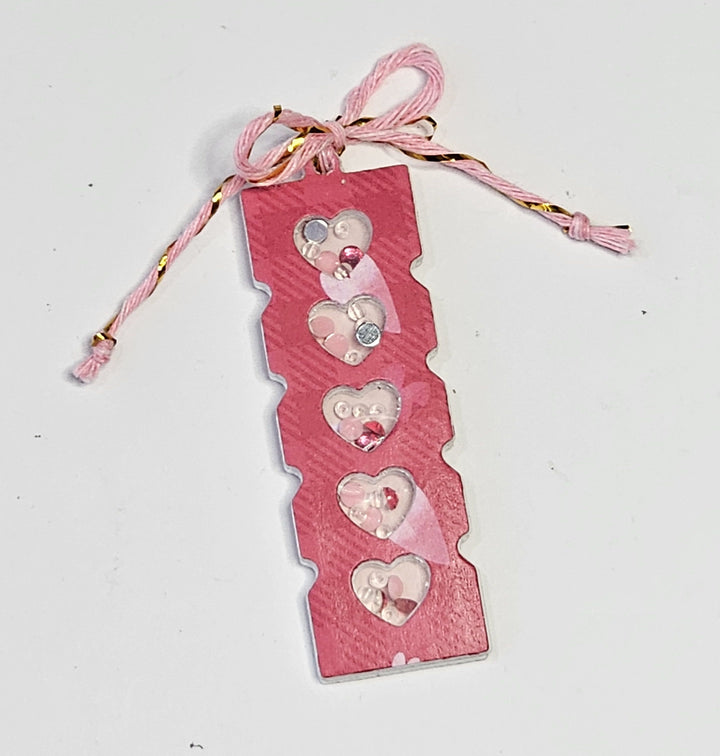 Kokorosa Metal Cutting Dies With Hollow Love and Hearts Bookmarks