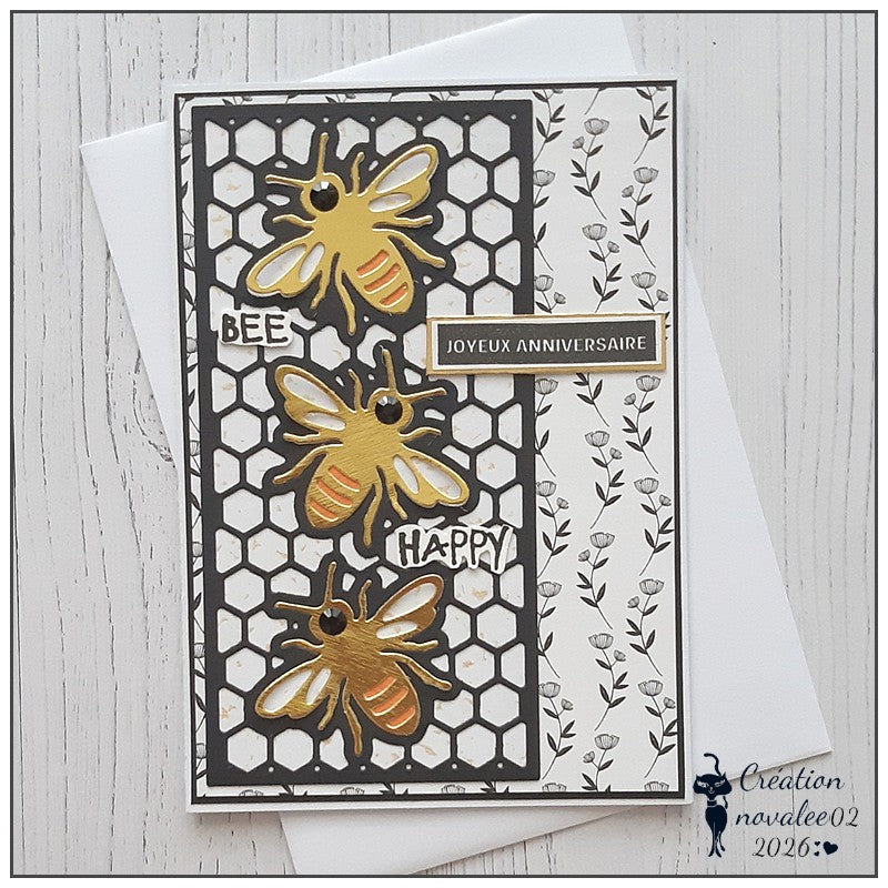 Kokorosa Metal Cutting Dies with 3 Flying Bees Background Board