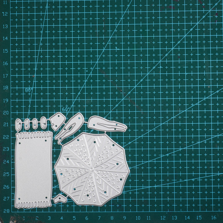 Kokorosa Metal Cutting Dies with Couples under Beach Umbrella