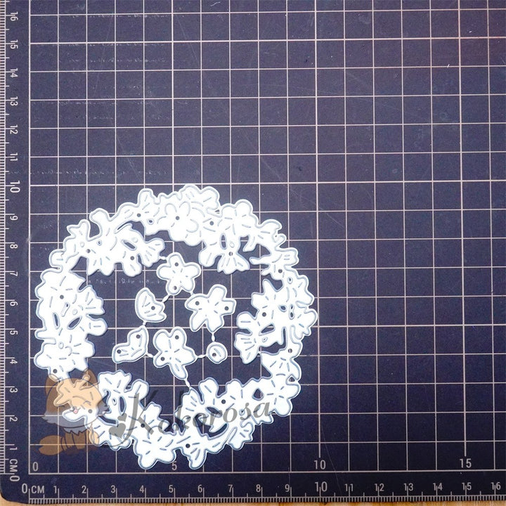 Kokorosa Metal Cutting Dies with Petals Wreath Frame Board