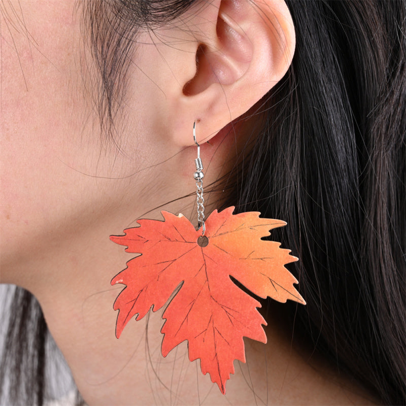 Kokorosa Earring Cutting Dies with Maple Leaf
