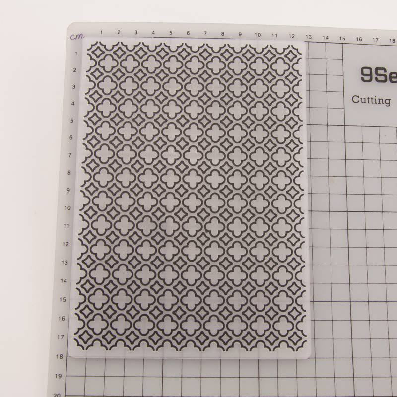 Kokorosa Four-leaf Clover Pattern Plastic Embossing Folder